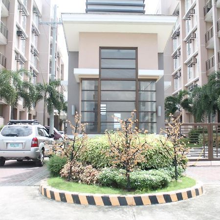 โรงแรม สตราเดลลา Cainta ภายนอก รูปภาพ